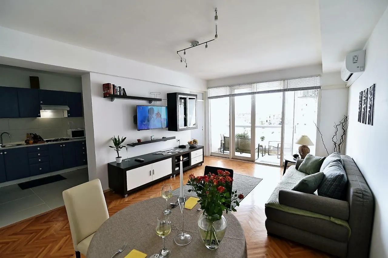 Fran Green & Blue Apartment Rijeka Croatia